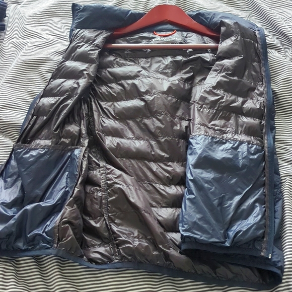 Hawke&Co blue vest Medium - Picture 5 of 8